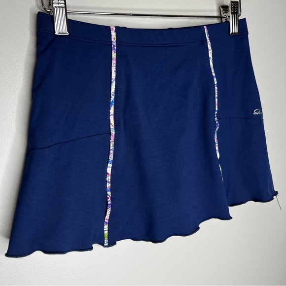 #200 Denise Cronwall Golf/Tennis/Pickleball Tank & Skort Set - Picture 10 of 16